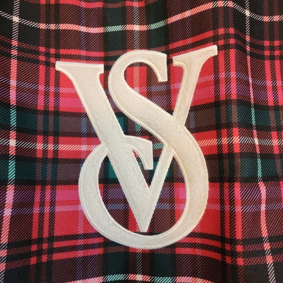 Victoria's Secret red green white plaid tote bag NWT - Picture 2 of 11